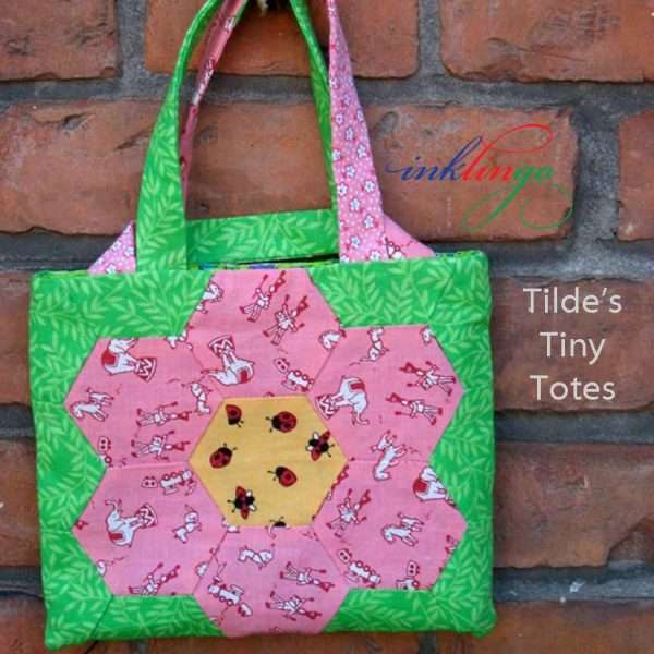 Tilde's Tiny Totes with Hexagon Flower