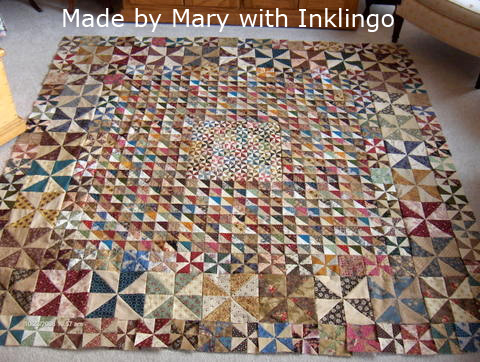 triangle quilt by Mary Althaus with Inklingo